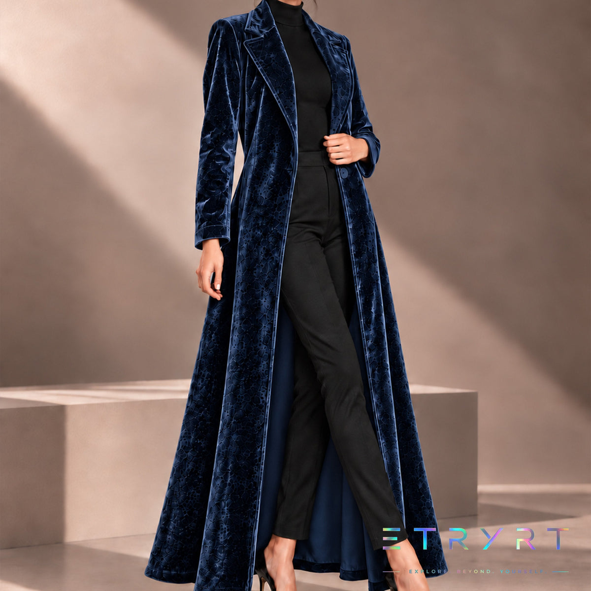 Béatrice | Open-Front Long Velvet Coat