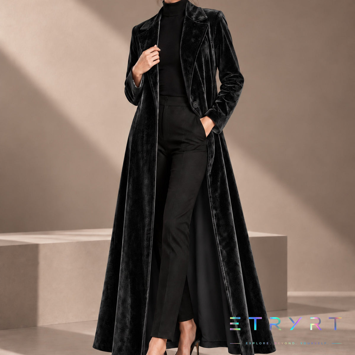 Béatrice | Open-Front Long Velvet Coat