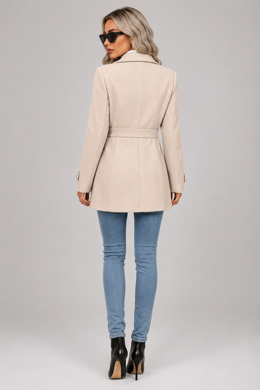 Bea | Fitted Single-Breasted Coat With Notch Lapels
