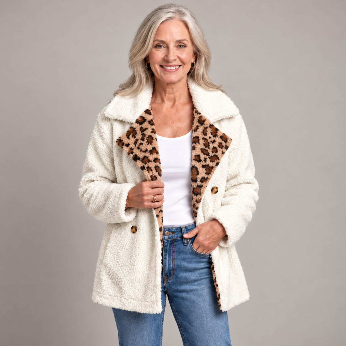 Lora | Cozy Teddy Coat With Leopard Accent