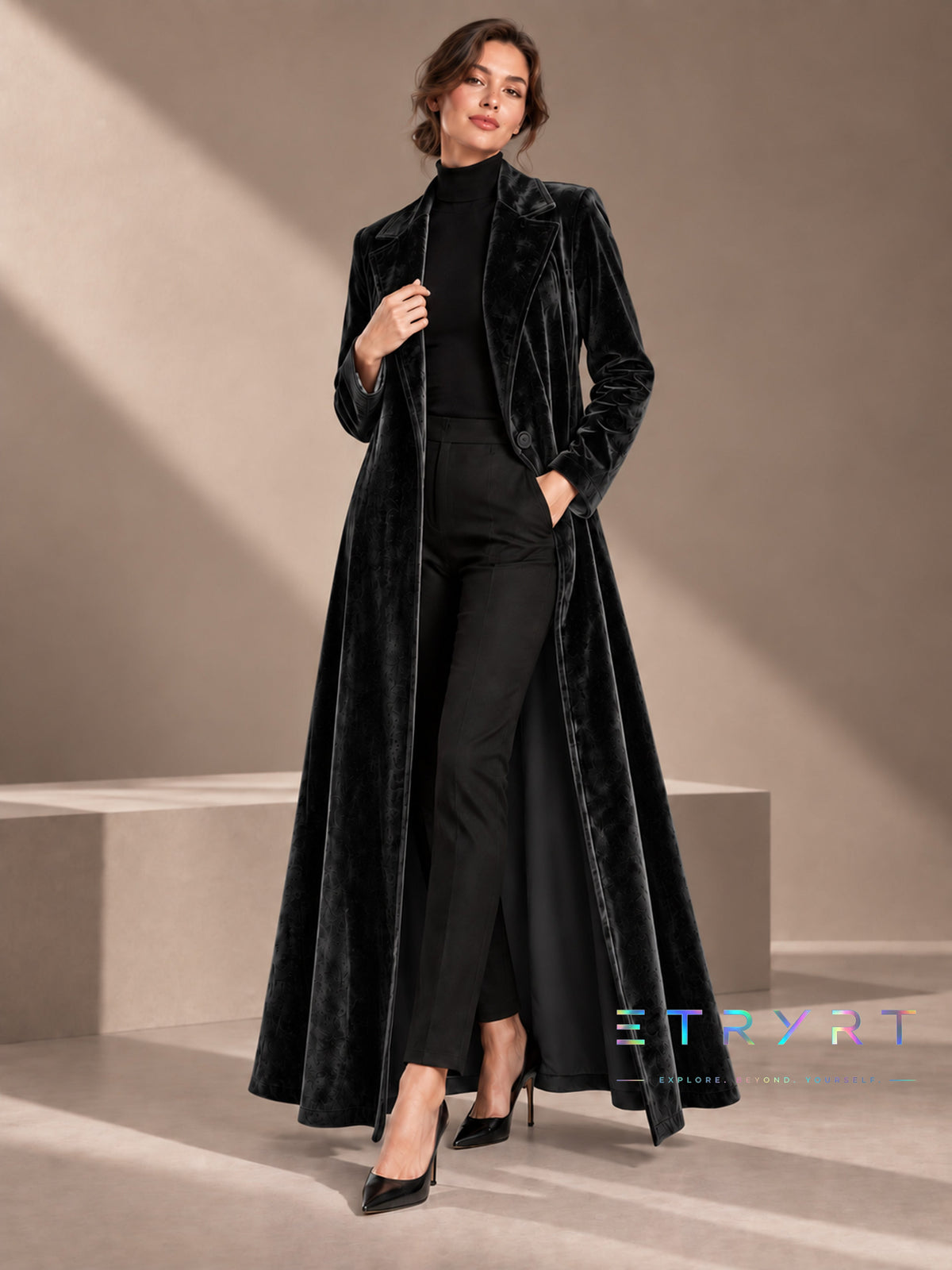Béatrice | Open-Front Long Velvet Coat